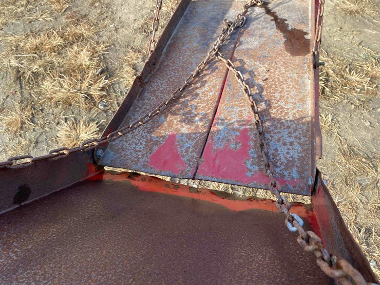 new-holland-316-image-22