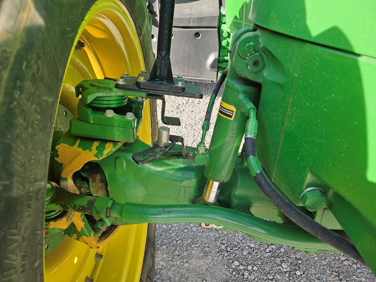 john-deere-7230r-image-3