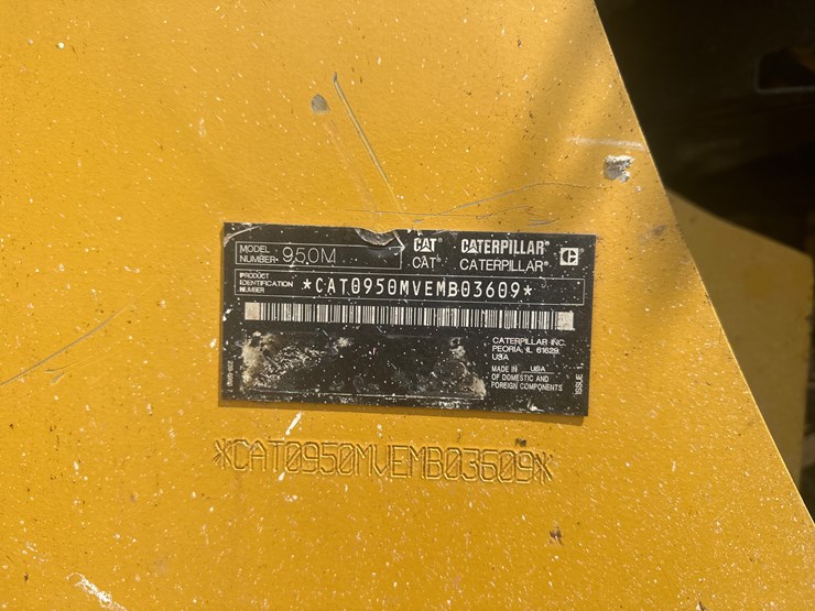 2016-caterpillar-950m-image-22