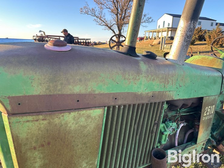 john-deere-2510-image-15
