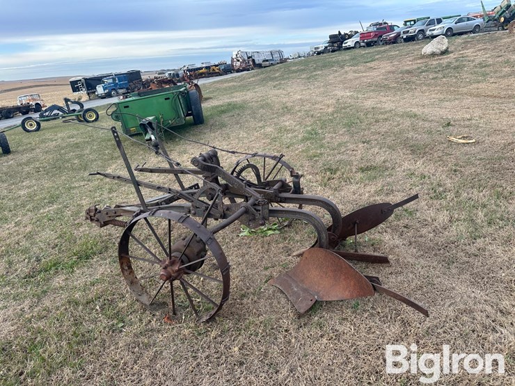 john-deere-2-image-8