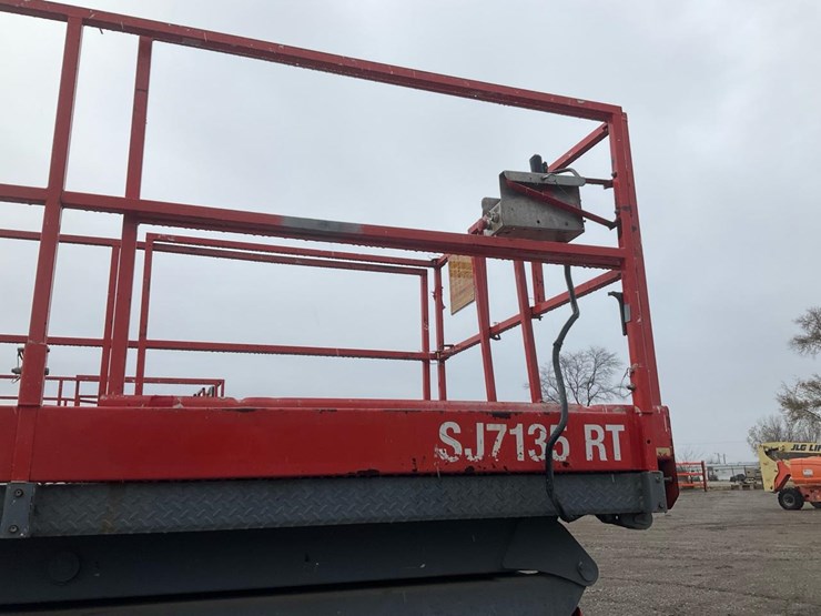 skyjack-sj7135rt-image-47