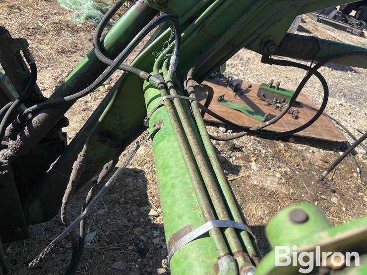 john-deere-158-image-12