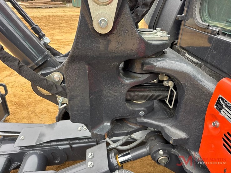 kubotakxo40-5-mini-excavator-image-16