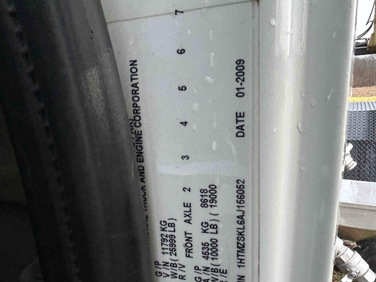 international-durastar-4300-image-58