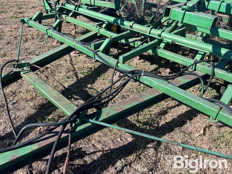 john-deere-1010-image-18