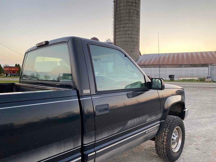 chevrolet-2500-image-18