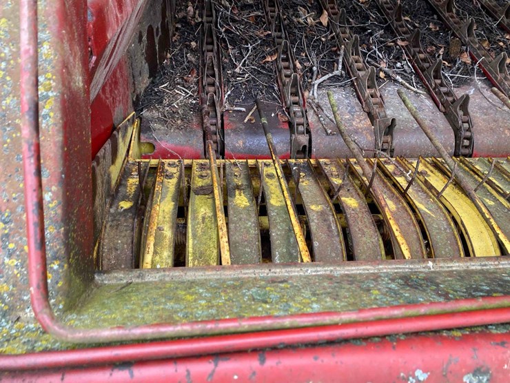 new-holland-850-image-11