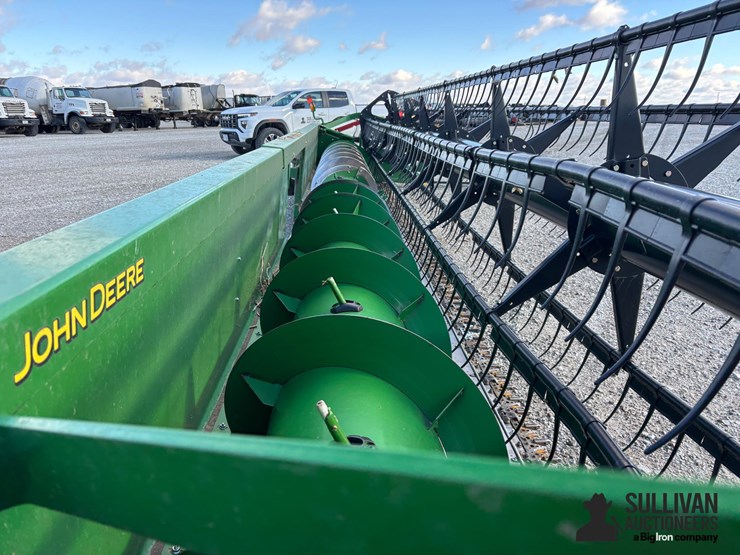 john-deere-630f-image-16