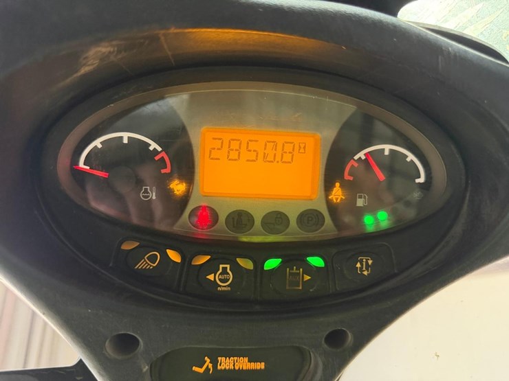 bobcat-s850-image-18