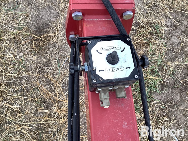 2018-new-holland-14-image-15