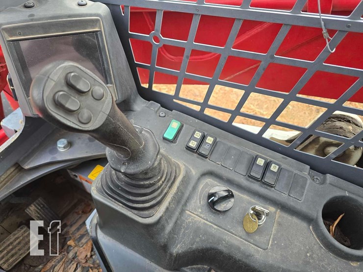 takeuchi-tl12v2-image-18