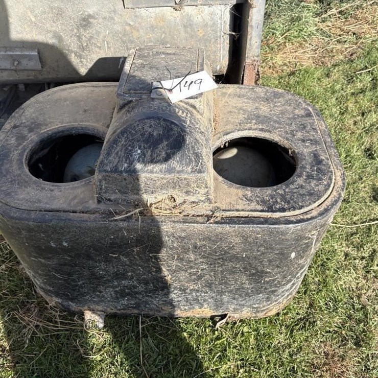 Mira Fount Waterer w/floats