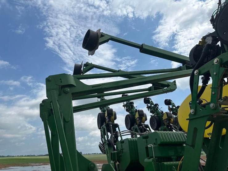 john-deere-1790-image-50