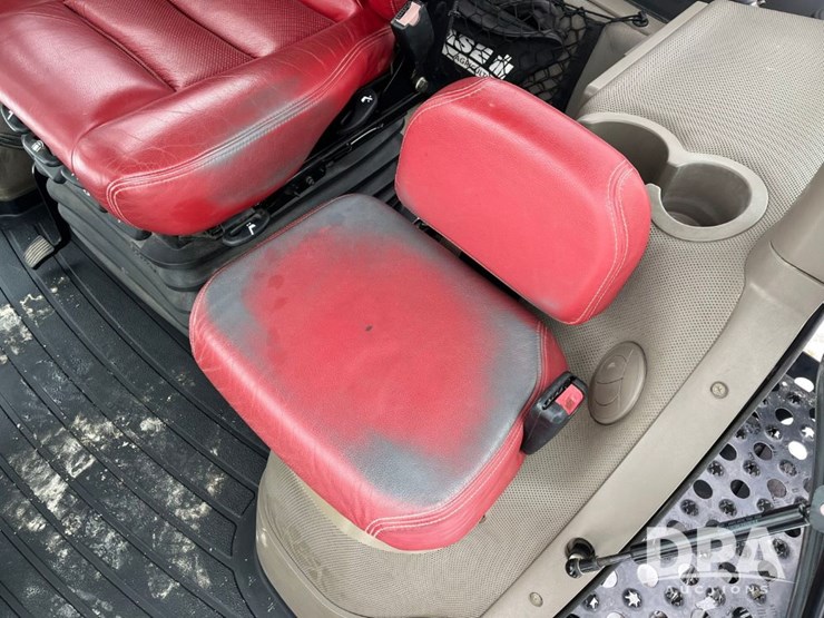 case-ih-patriot-3340-image-51