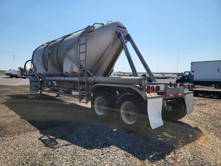 1988-bulk-40'-x-96"-image-5