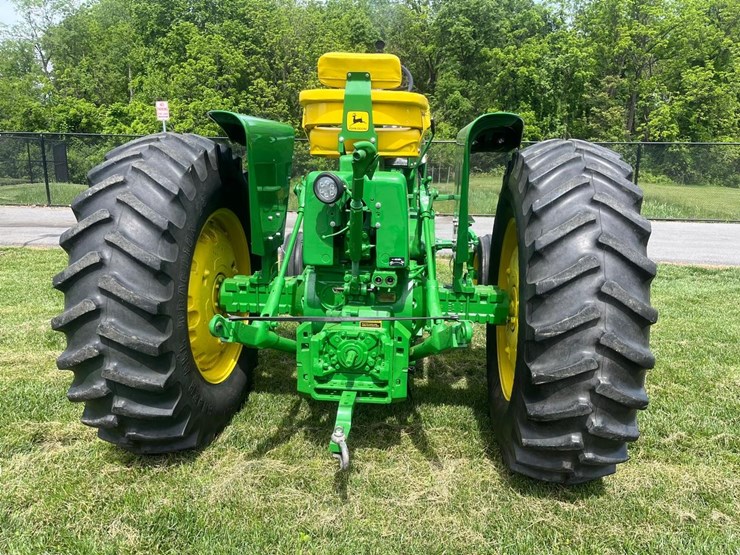 john-deere-4020-image-2