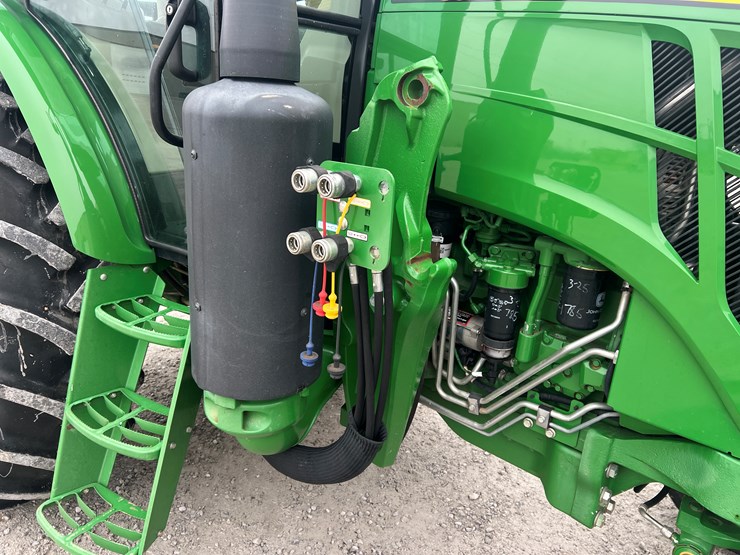 john-deere-6120e-image-21