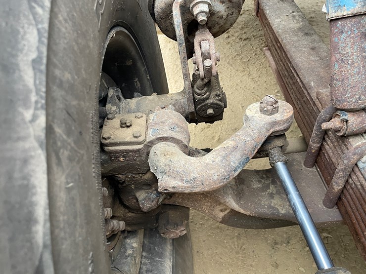 peterbilt-357-image-54