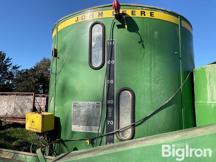 john-deere-750-image-12