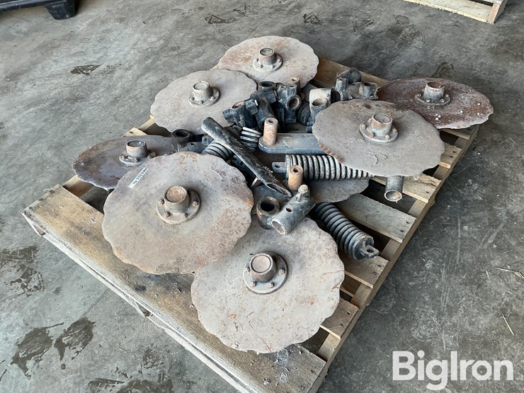 fertilizer-opening-disks-image-7