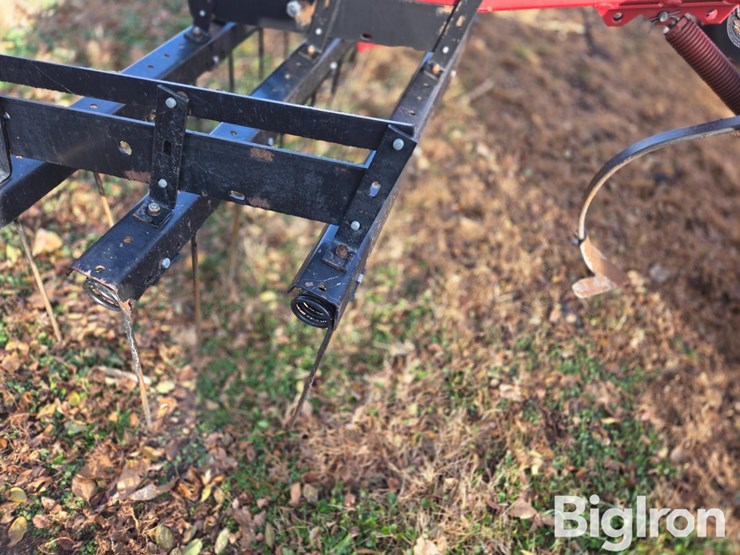 case-ih-4800-image-18