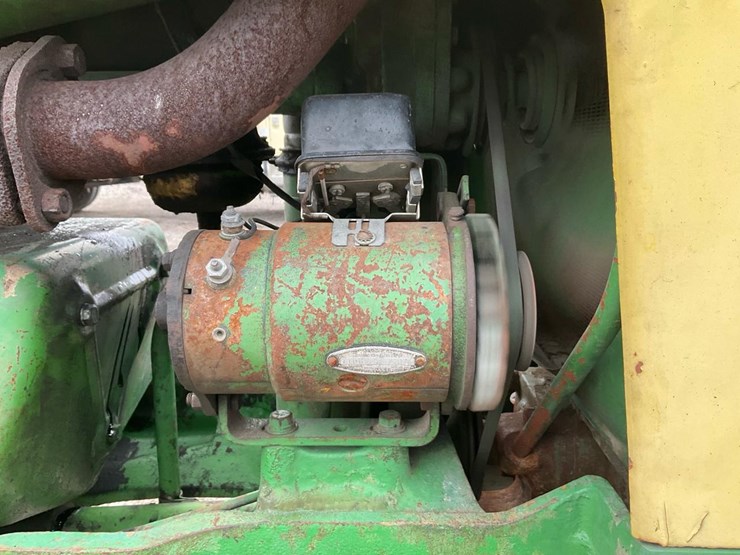 john-deere-730-image-46