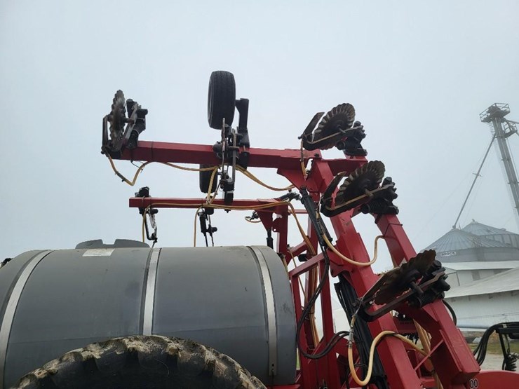 case-ih-2800-image-26