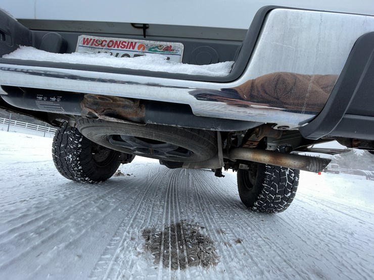 #1167-•-2016-chevrolet-colorado-pickup-truck-(has-wi-title)-image-14