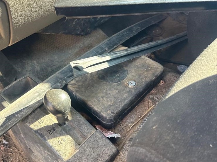 chevrolet-3500hd-image-17