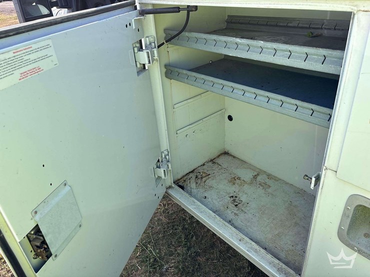 2015-ford-f350-image-16