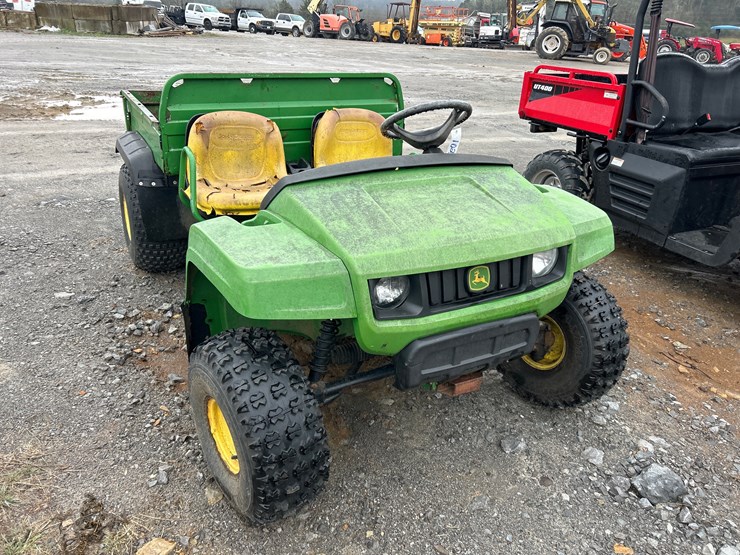 john-deere-gator-image-6