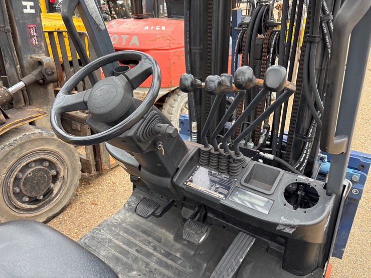 toyota-8fgcu15-image-7