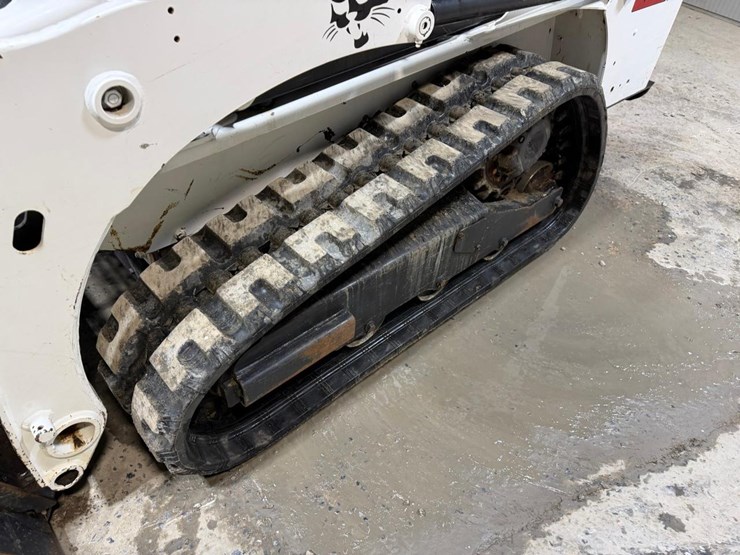 bobcat-t450-image-12