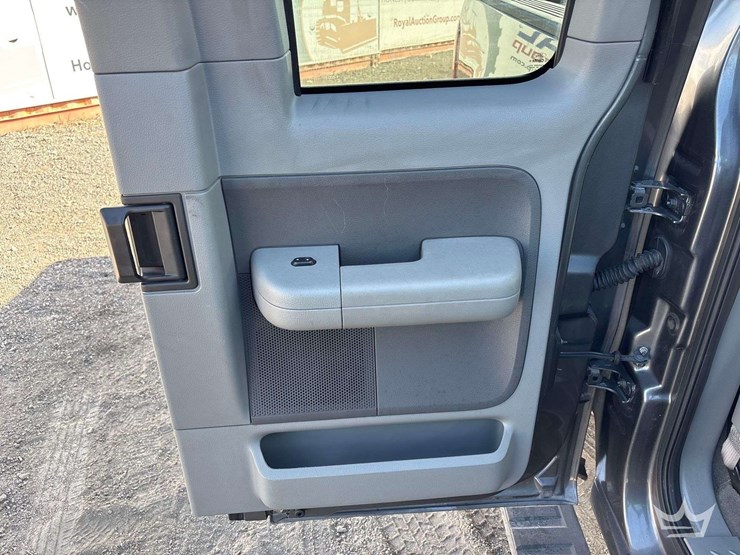 2004-ford-f150-image-20