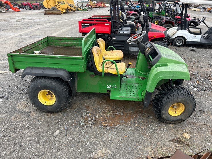 john-deere-gator-image-4
