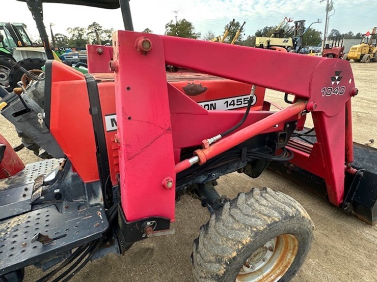 massey-ferguson-1455v-image-35