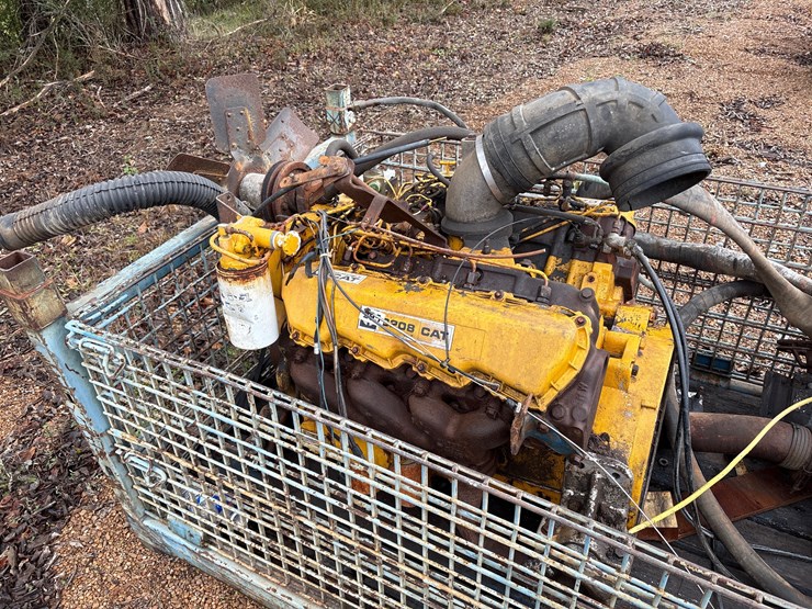 caterpillar-3208-image-3