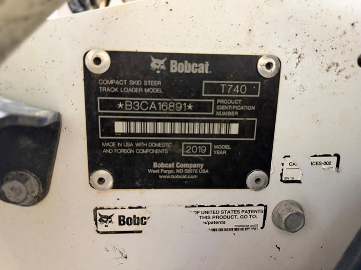 bobcat-t740-image-32