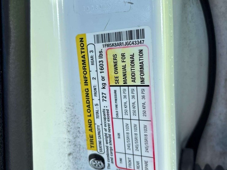 2018-ford-explorer-image-5