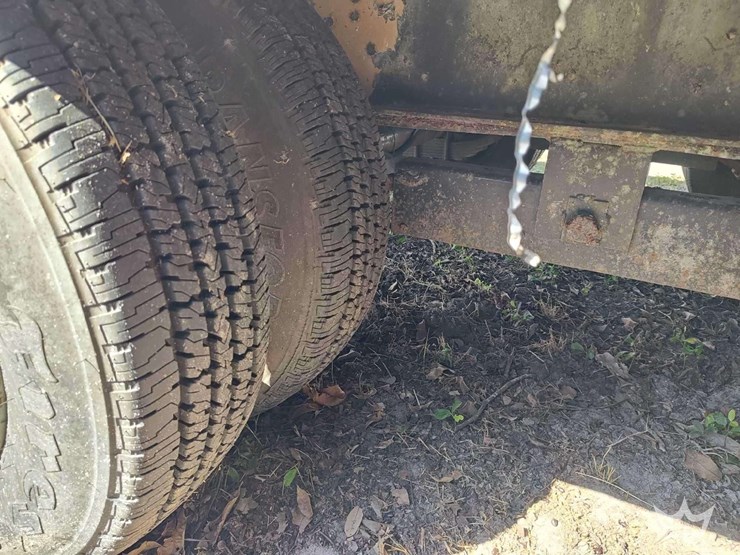 1993-custom-trailer-image-15