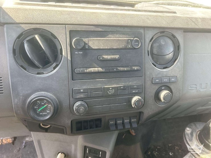 2011-ford-f750-image-20