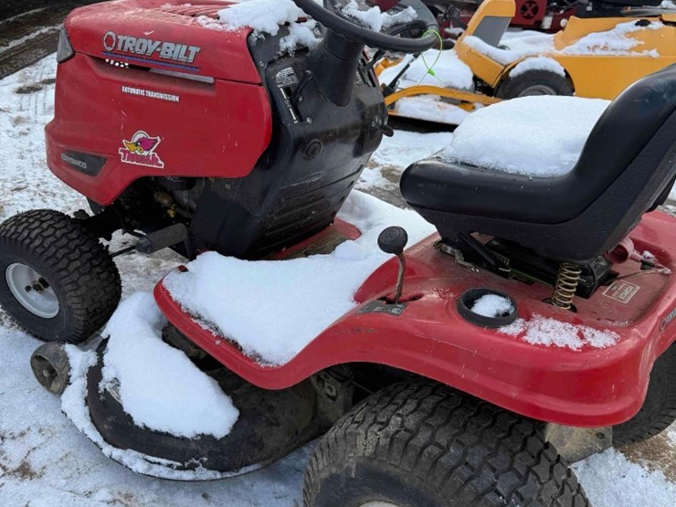 troy-bilt-bronco-image-5