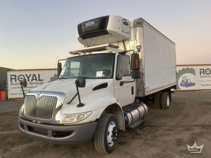 2018-international-durastar-4300-image-1