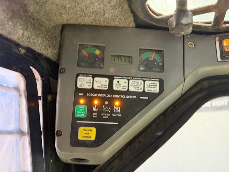 bobcat-s300-image-18