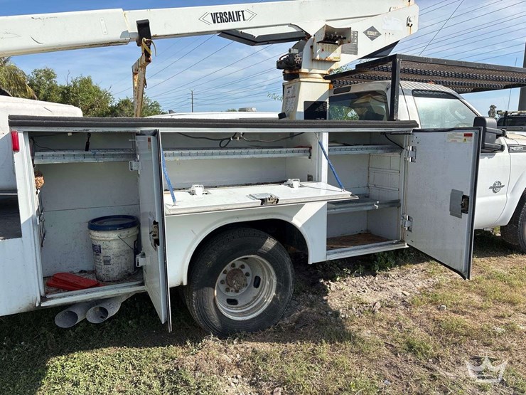 2015-ford-f350-image-25