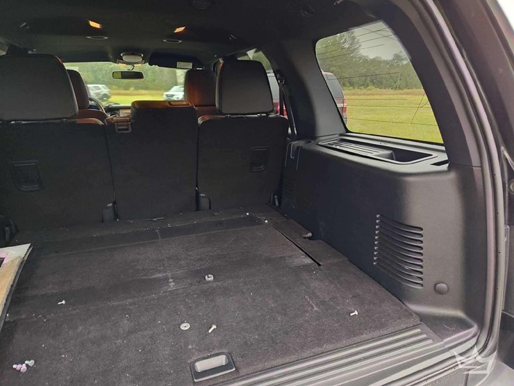 2016-ford-expedition-image-36