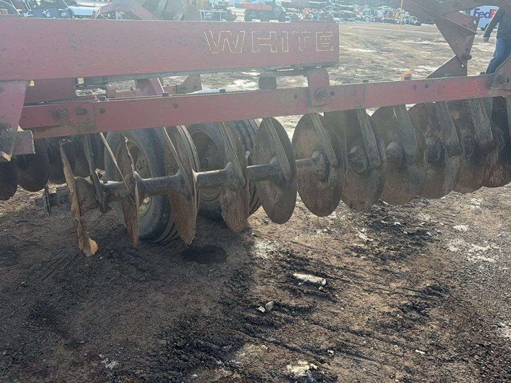 international-18-image-7