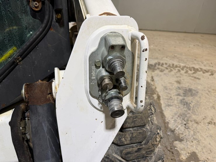 bobcat-s590-image-11
