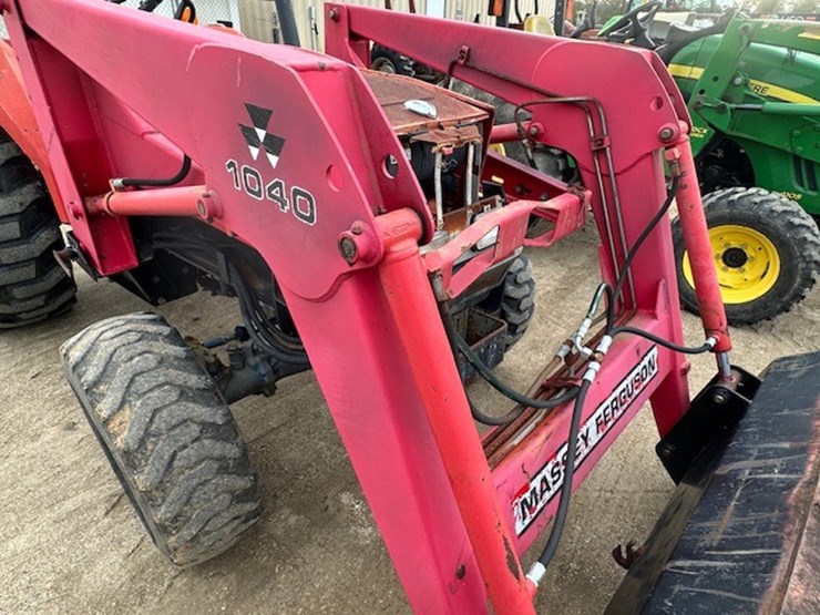 massey-ferguson-1455v-image-31